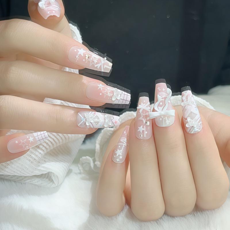 Handmade Sparkly French Lace Bow Press-on Nails: Brightening Removable Nail Art