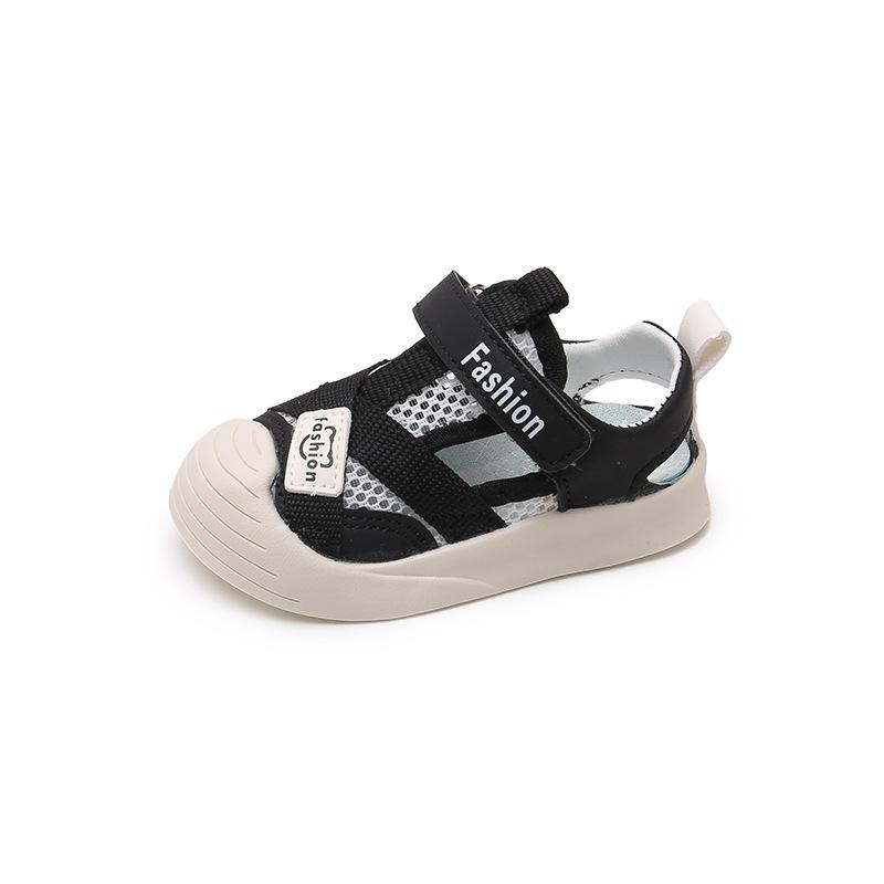 Children's sandals 2025 new summer boys baotou casual hollow beach shoes medium children's sports baby shoes tide