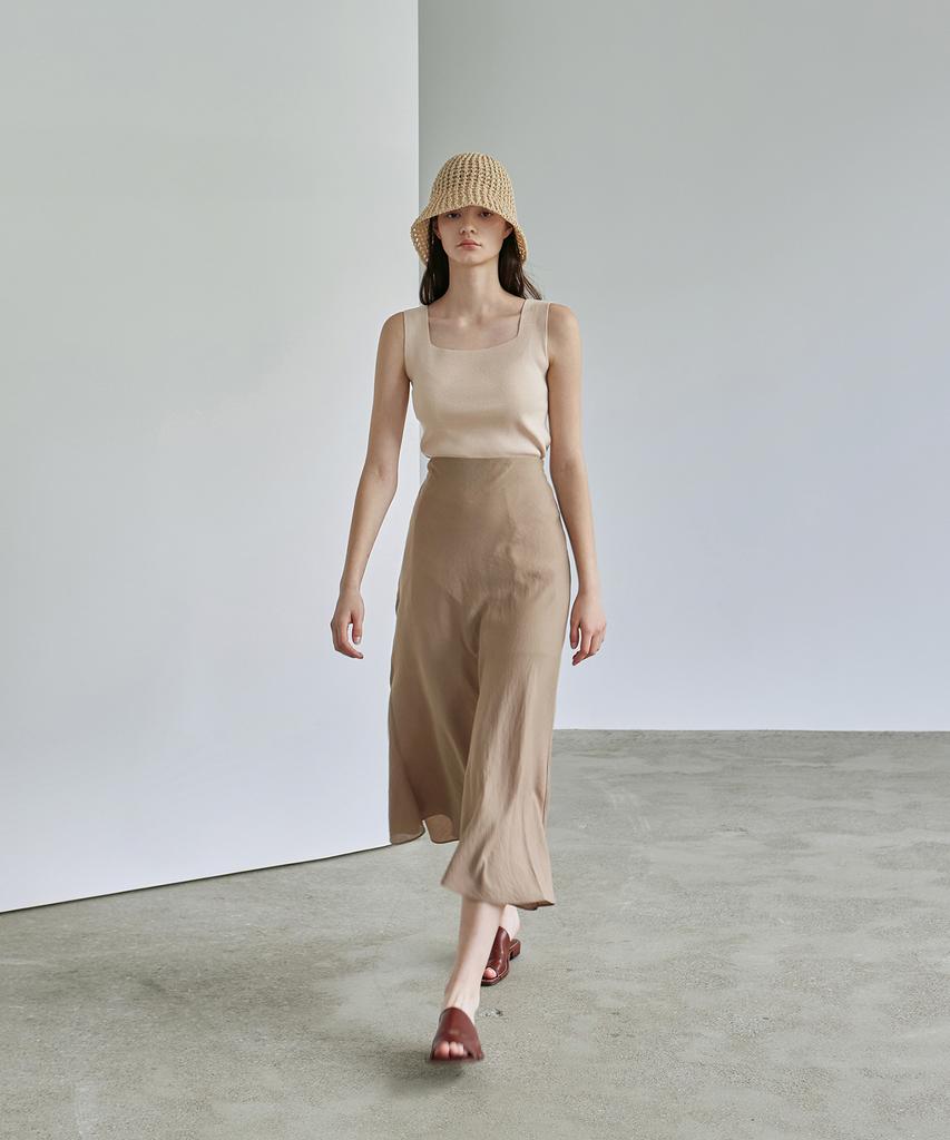 Nigaennikol [Essential] Square Neck Knit Sleeveless_Beige
