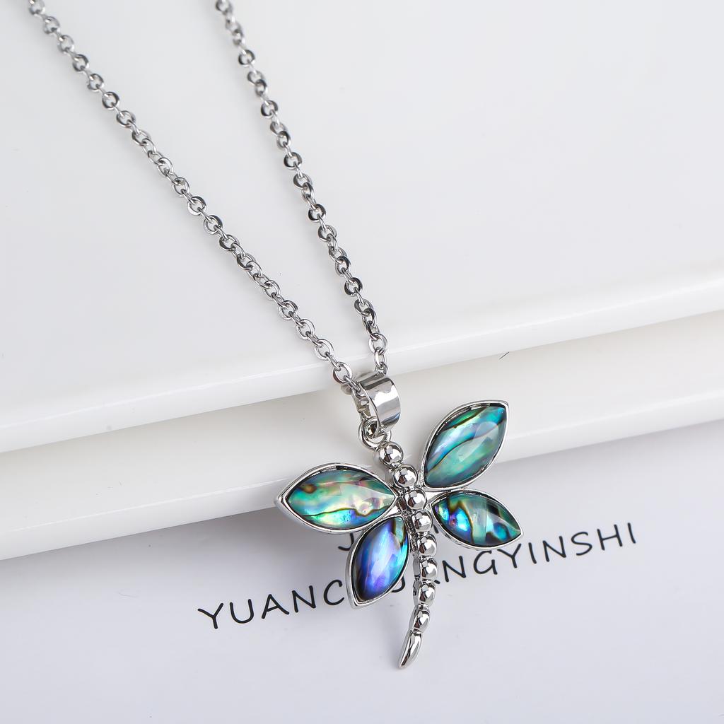 New Creative Natural Shell Design Insect Butterfly Dragonfly Pendant Necklace Personalized For Woman Party Vintage Jewelry Gift