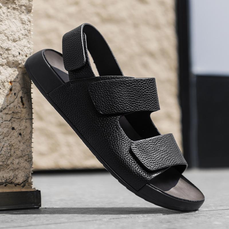 

Luxury Brand Men S Sandals New Summer Non-slip Soft Sole Outdoor Sandals Fashionable Beach Shoes Casual Lightweight Comfortable 44 чёрный
