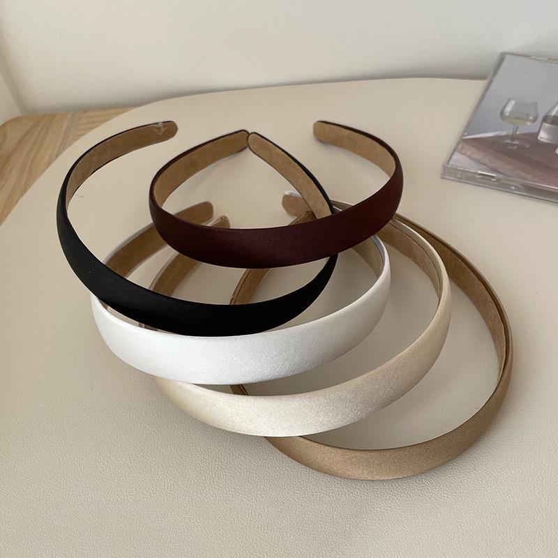 Französisches Retro-Stirnband aus Seide: Elegantes einfarbiges Damen-Haar-Accessoire