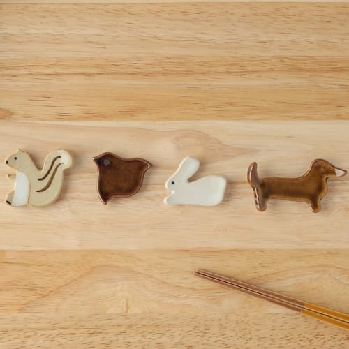 EAST Table Chopstick Rest, Ceramic, Rabbit Design, 3.9 X 3.1 X 0.7cm (H), Made In Japan, Dishwasher Safe, 96-031-04