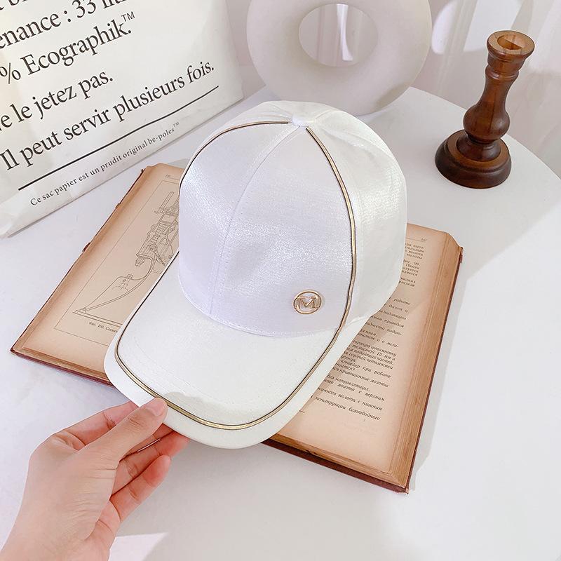 M standard hat, female and male ins, Korean tide brand baseball cap, summer sun hat, white satin sun hat, sun protection cap.