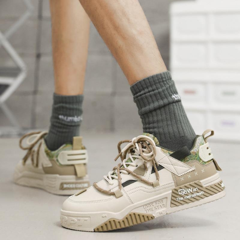 Men Sneakers 2025 Spring Korean Casual Trend Board Shoes Comfortable Lace Up Running Shoes Luxury Walking Shoes Tenis Masculino