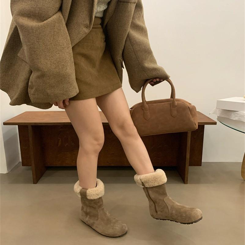 2025 autumn and winter round head flat bottom thin short boots women's retro fur versatile temperament Martin boots
