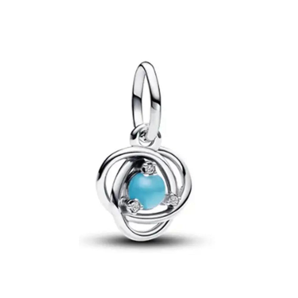 The New European Copper Starry Moon Christmas Sweater Pendant Is Suitable As A Delicate Jewelry Gift For Women