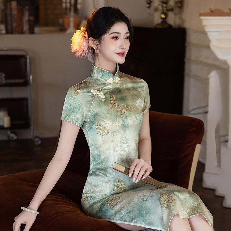 Green national style new Chinese long cheongsam improved young 1011 new women's retro short-sleeved catwalk summer