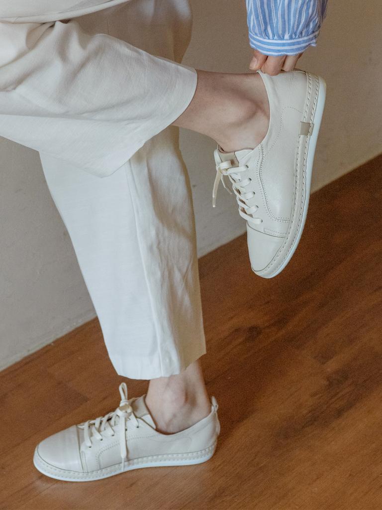 Gisse Genuine Leather Bonnie Sneakers Gis-45248