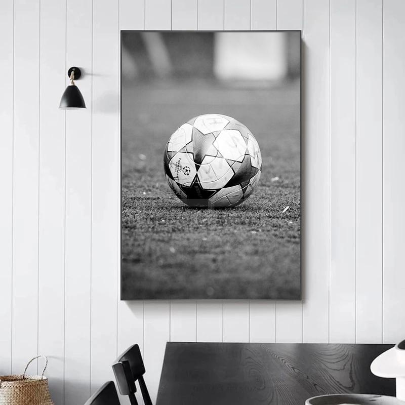 Black and White Soccer Ball Print Sports Poster Teen Boy Wall Art Canvas Pictures Home Soccer Sports Fan Games Room Modern Decor