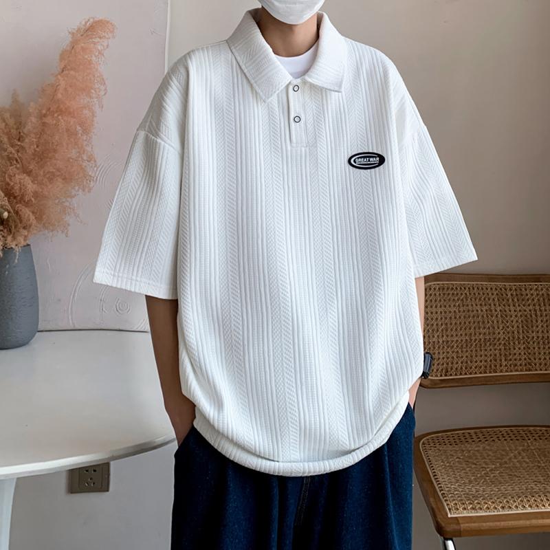 

Men s Oversized Waffle Knit Polo Shirt, Short Sleeve Loose Fit Casual Top with Emblem Patch, Streetwear Style Tee for Daily Life M білий