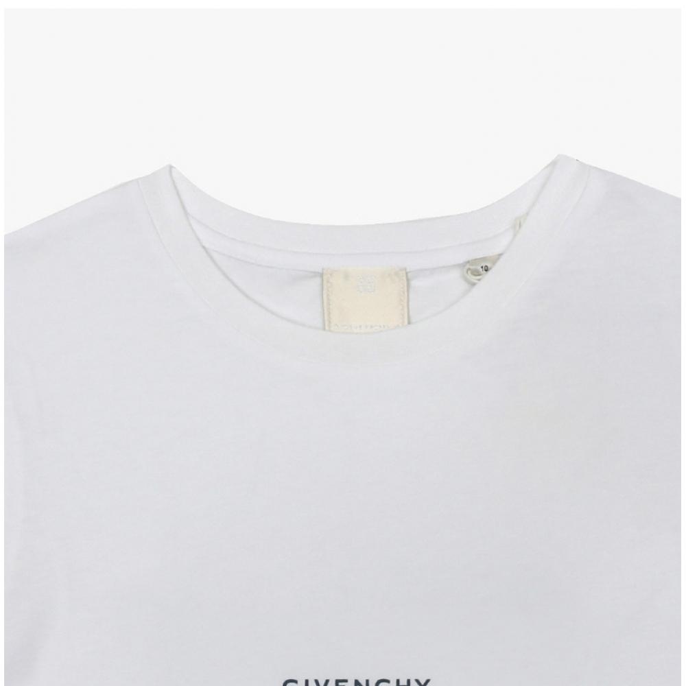 Givenchy AkiTaif Logo Kids T shirT H30719