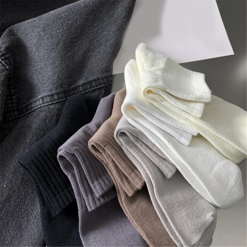 Mens Athletic Basic Solid Color Cotton Crew Socks Moisture Wicking Running Elastic Cuff Short Tube Ankle Socks for Men