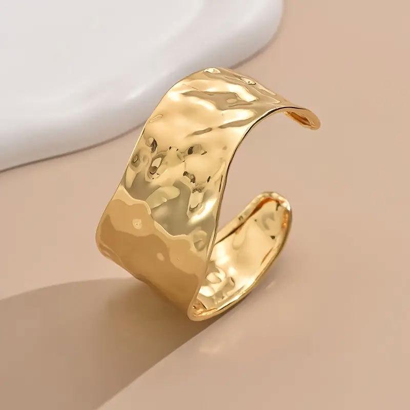Retro Wide Metal Cuff Bracelet with Ripple Hammered Texture