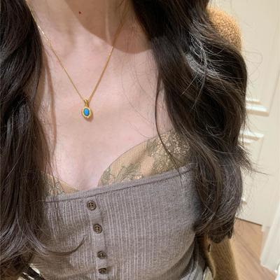Zircon Turquoise Pendant Necklace Light Luxury Simple Temperament Collarbone Chain Versatile Fashion Retro High-end Jewelry Women