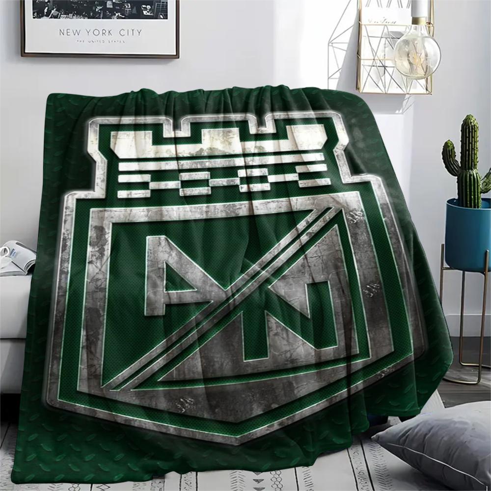 1PC Atlético Nacional Print Flannel Blanket, High quality Comfortable for All Seasons, Home Decor, Warmth and Comfort, Perfect for Christmas Gifts
