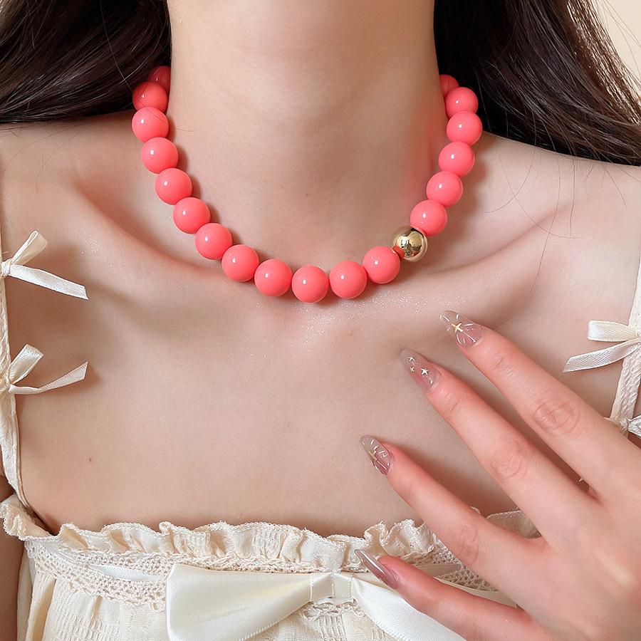 Colorful Summer Acrylic Bead Necklace – Simple, Fashionable, High-End Clavicle Jewelry