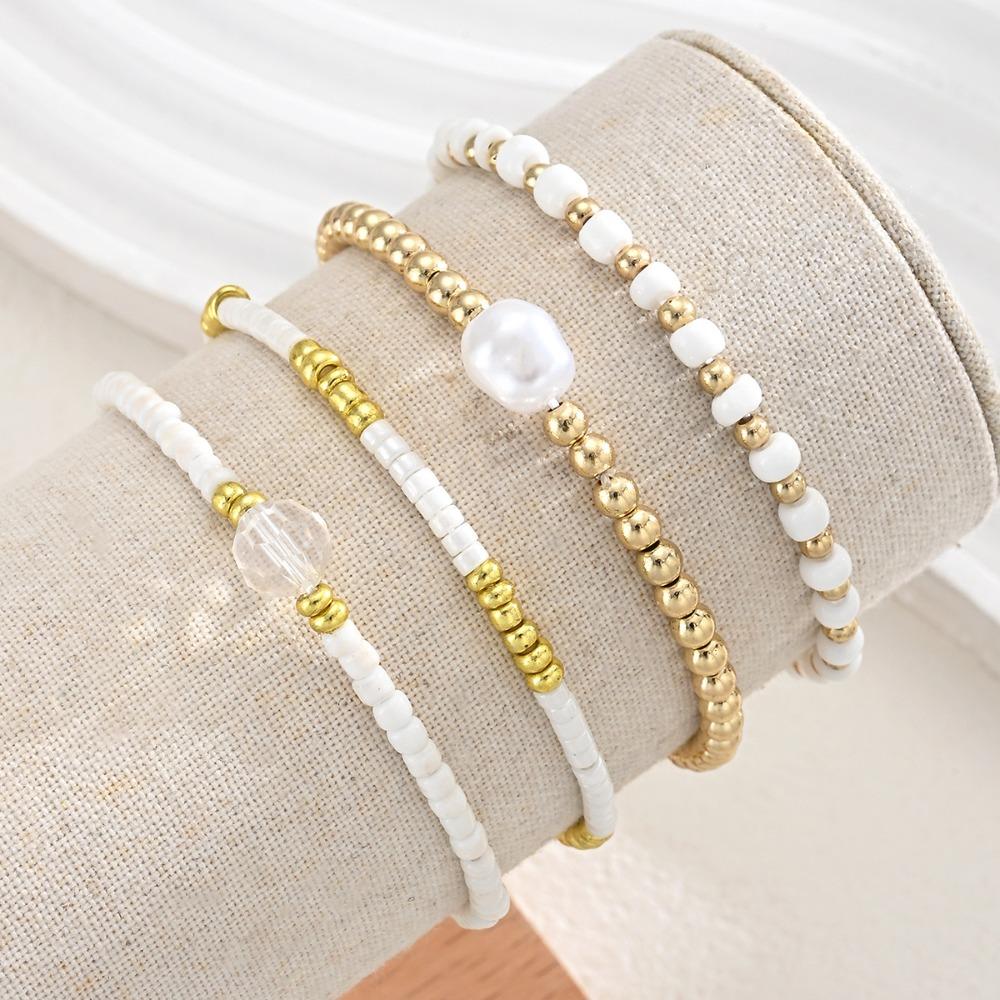 4Pcs Boho Seed Bead Elastic Bracelet Set White Gold Color Imitation Pearl Stackable Beaded Bracelets for Women Vacation Jewelry