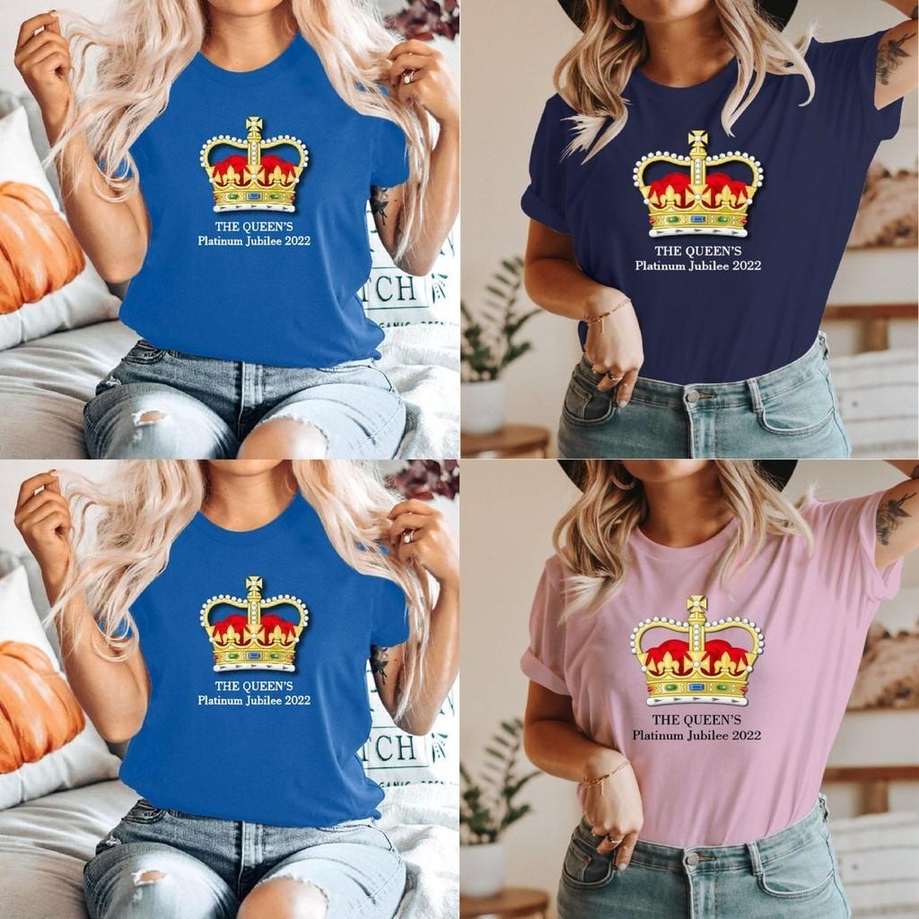 Stylish Queen's Platinum Jubilee Celebration T-shirt With Union Jack And Crown Print