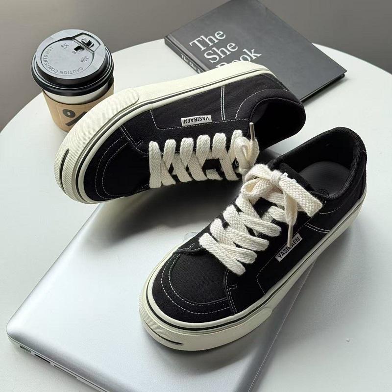 Fashion Street Style Men's Canvas Sneakers Stylish Casual Shoes Vulcanize Shoes Lace-Up Skateboard Footwear Rubber Sole Tenis Masculino