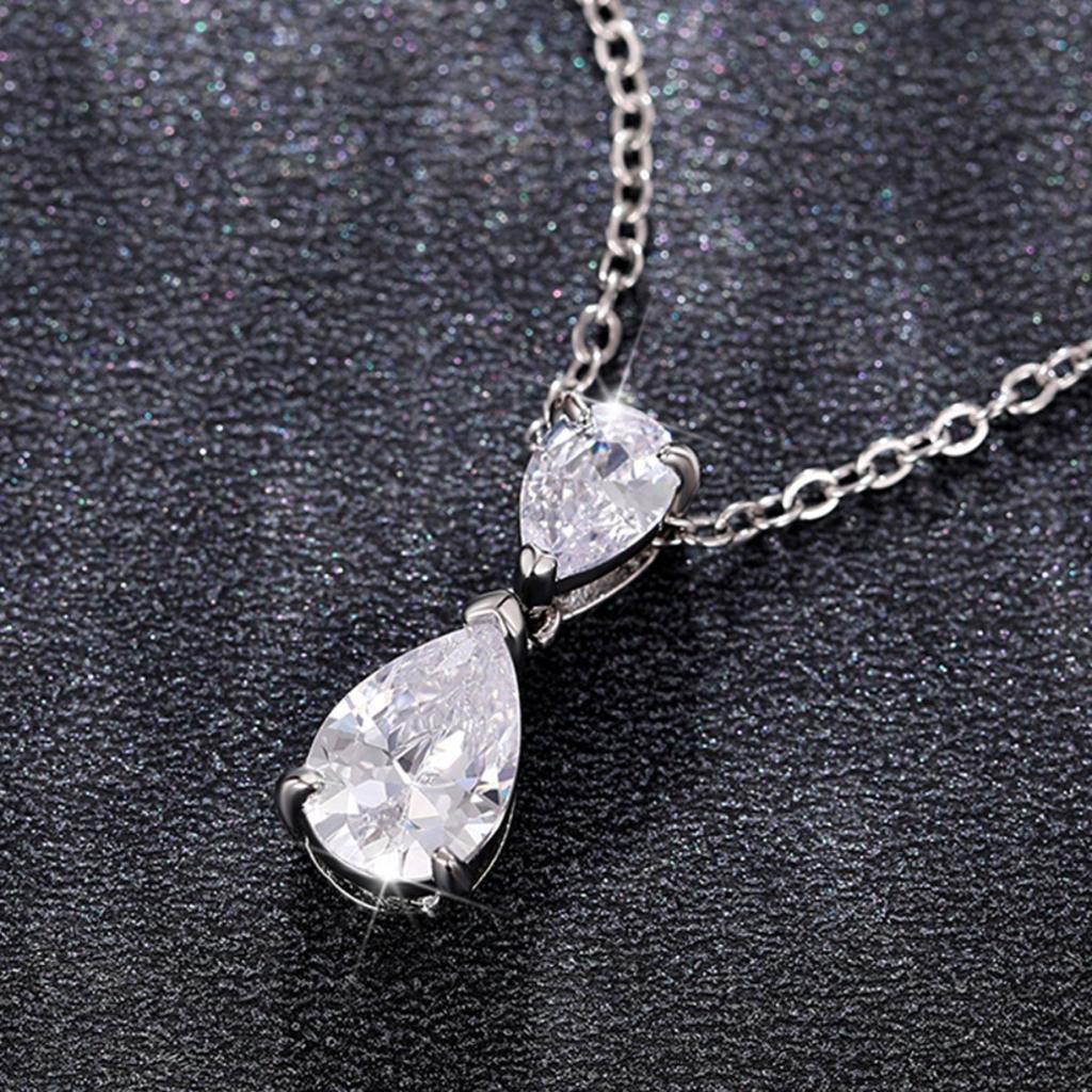 Two Teardrop Pendant Necklace Sparkling Design for Women