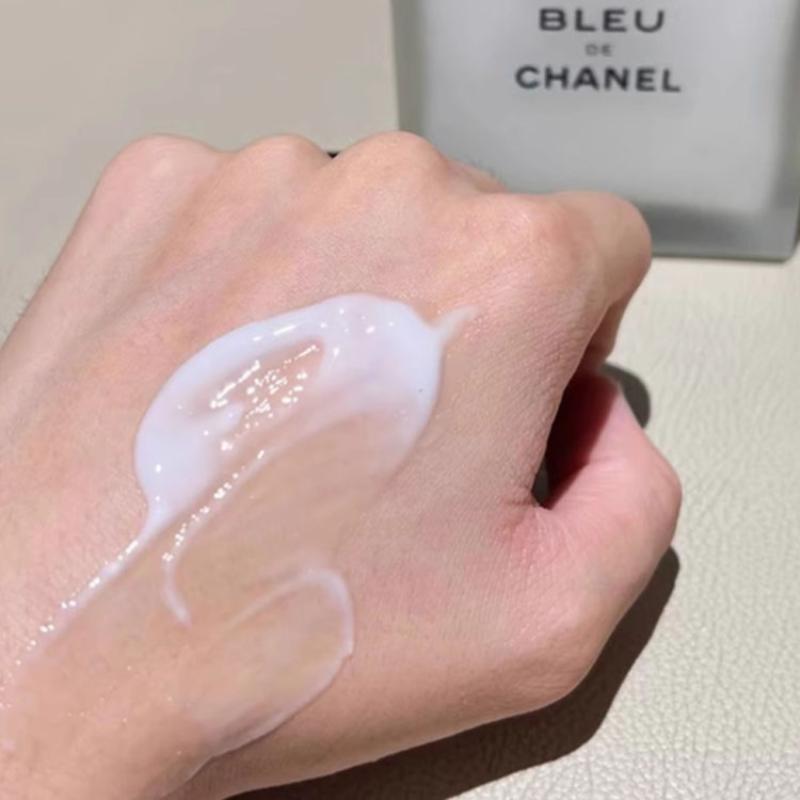 CHANEL BLEU DE CHANEL 3-in-1 Moisturizer for Men | Soin Hydratant