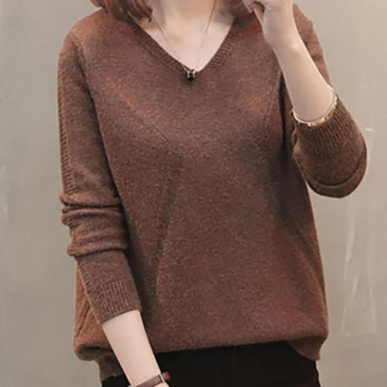 V-neck pullover sweater women's back butto stylish slimming knitted sweater solid color base outerwear Sweaters women’s