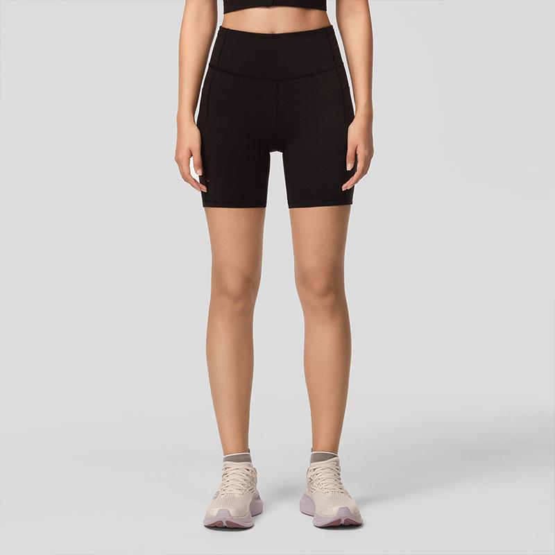 Saucony Solid Color Comfortable Lightweight Breathable Mid-Rise Slim Fit Three-Quarter Sports Shorts Women shorts Black SC1239064BG-BK01