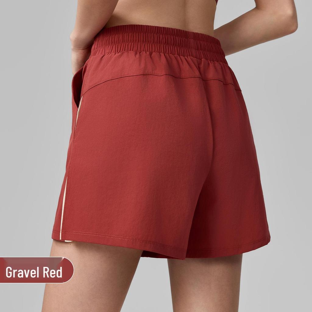 Women's Quick-Dry Sports Shorts, Anti-Exposure, Breathable with Pockets, Color-Blocked Fitness Bermudas.