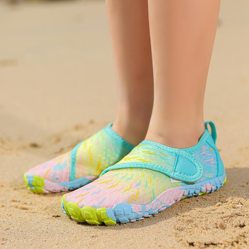 

Kids Outdoor Water Shoes - Barefoot Swim, Quick-Dry, Snorkeling, Wading, Indoor Fitness, Parent-Child Size. 30