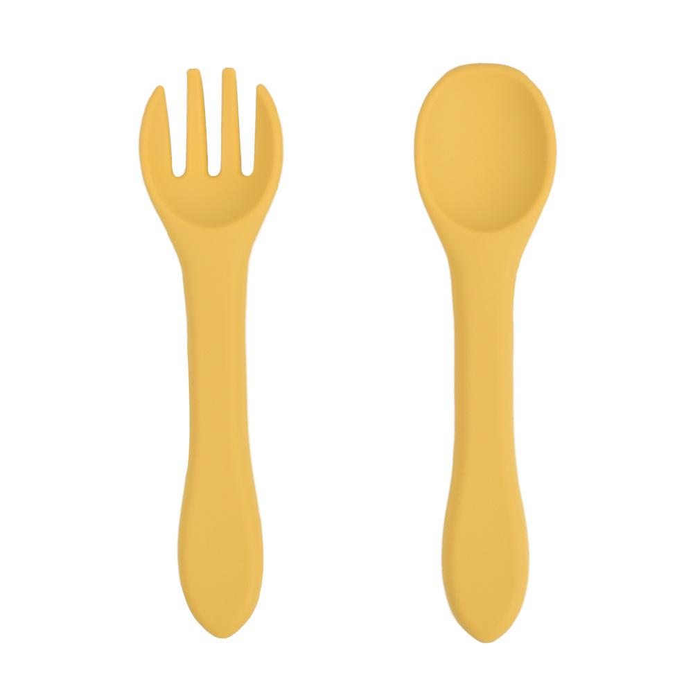 Silicone Cutlery for Children and Babies To Learn To Eat Silicone Cutlery for Children and Babies To Learn To Eat - MUSTARD