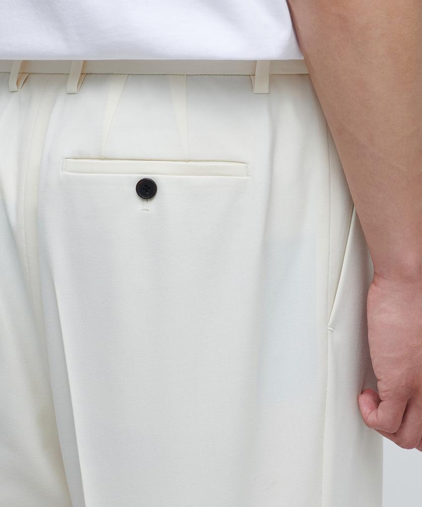 MUSINSA STANDARD Lightweight Wide Hidden Banding Slacks [Cream]