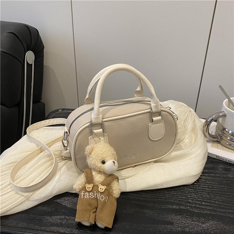 Hot Sale Trend Simple Fashion Niche Litchi Pattern Portable Bowling Bag Commuter Casual Versatile Messenger Bag