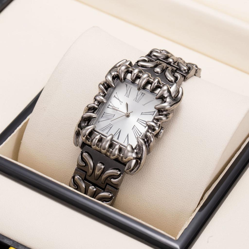 Wind Special-Shaped Square Claws Watch Men'S Millennium Retro Personalized Relief Pointed Claws Men'S Watch