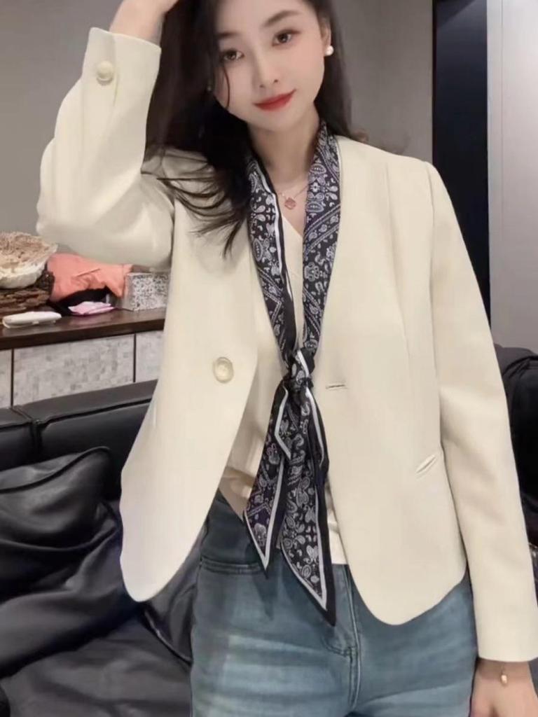 Damen High-End Kragenloser Blazer - 2025 Frühjahrsmode Anzugoberteil