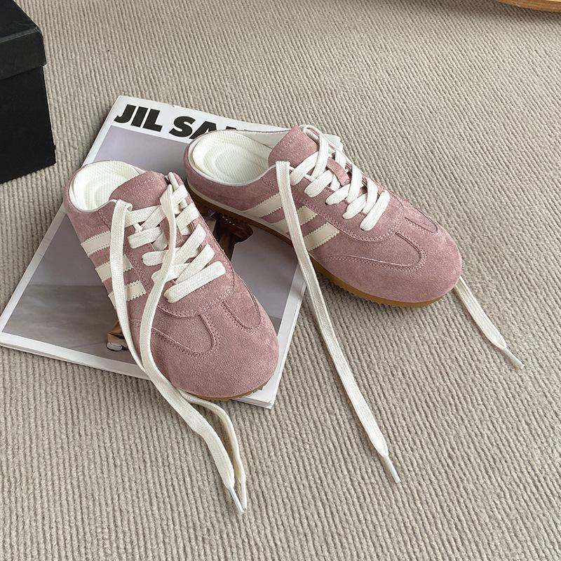 Baotou half slippers women's summer wear 2025 new super fire without heel yellow German training shoes lazy one pedal women's shoes