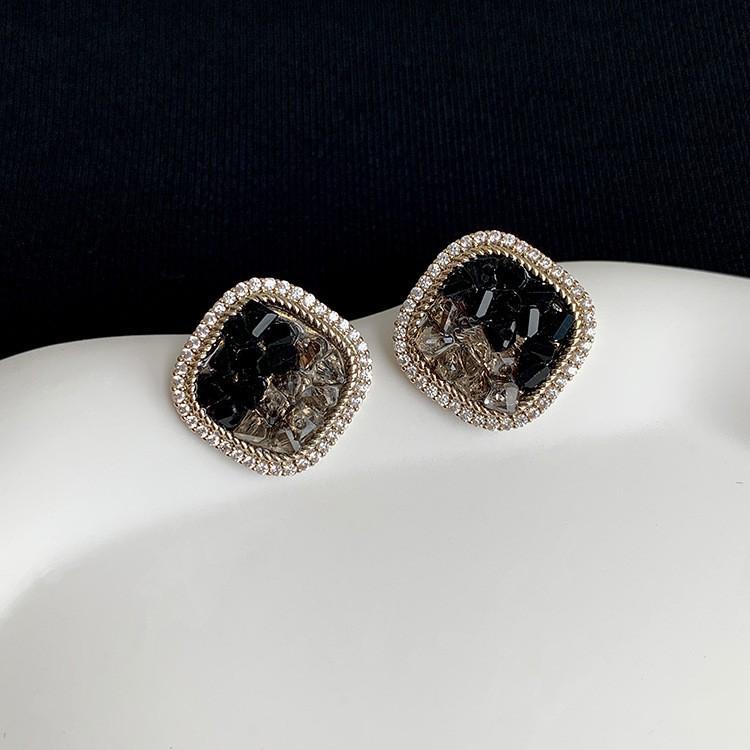Niche Design Gradient Effect Earrings Square Geometric Crystal Stud Earrings Women'S Light Luxury Temperament Fashion Earrings
