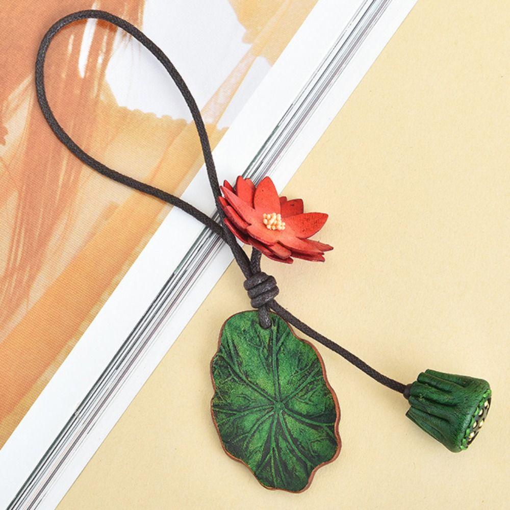 Lotus Leather Keychain Handmade Bag Pendant Lovely Flower Pu Leather Pendant Men