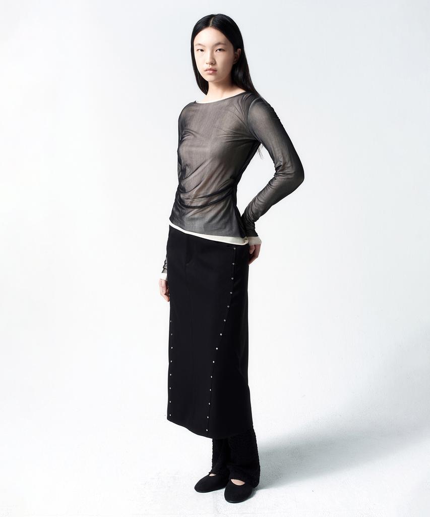 Insilence Woman Curved Studded Skirt Black