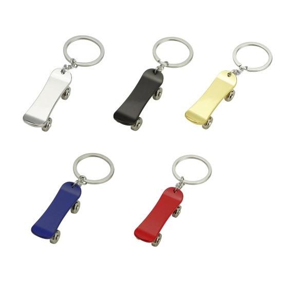 Skateboard Keychain Pendant Fingertip Decompression Keychain Portable Cool Skateboard Keychain for Skateboard Lovers