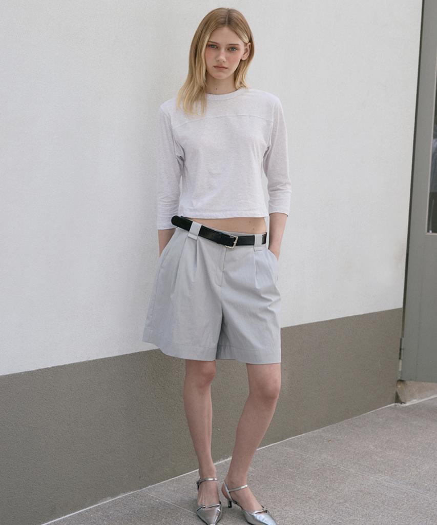 SIGREAT Two-Tuck Bermuda Shorts_Light Grey
