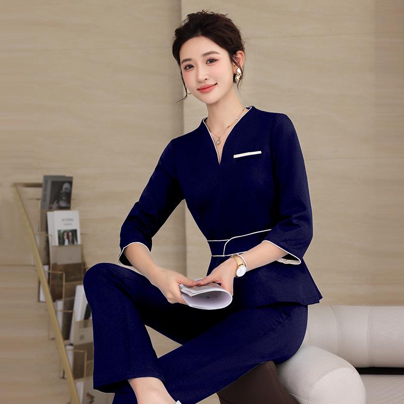 

Утепленная униформа для мастера аэрографии в салоне красоты, для медицинских центров и центров по уходу за мамами в период беременности и после родов 4XL [150-160 lbs]