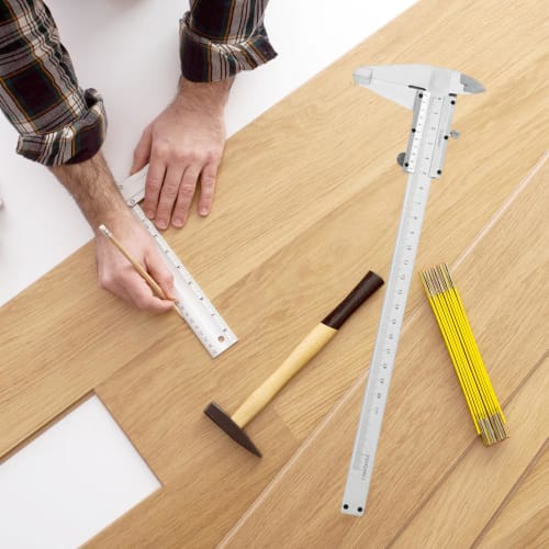 High-Precision Mechanical Caliper, Stainless Steel, Industrial Measuring Tool, with Storage Box (style)