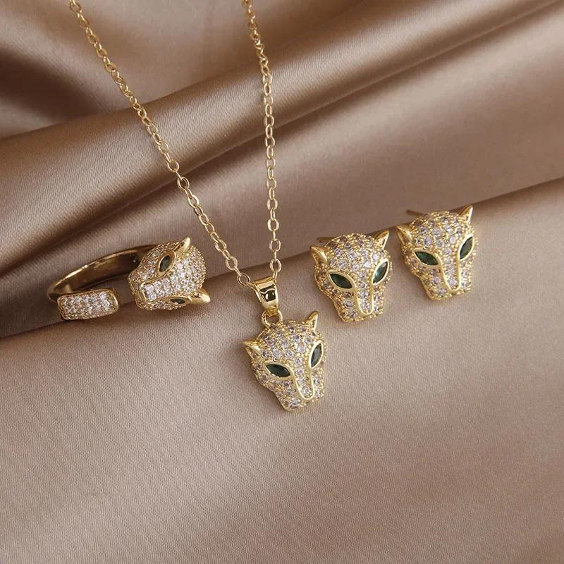 Neue Sight Luxus Zirkonia Leopard Ohrstecker für Damen Kristall Tier Anhänger Halsketten Offene Ringe Mode Schmuckset