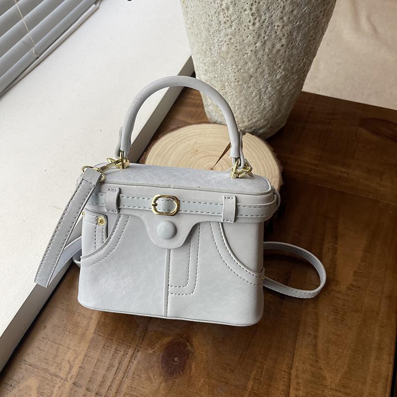 Portable box bag women's new fashion high-end retro large-capacity casual shoulder messenger bag