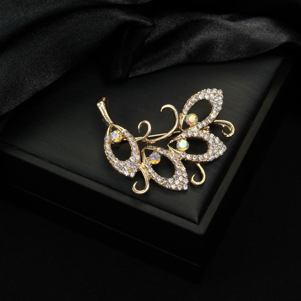 Gold & Diamond Vintage Butterfly Brooch - Versatile Women's Pin Jewelry
