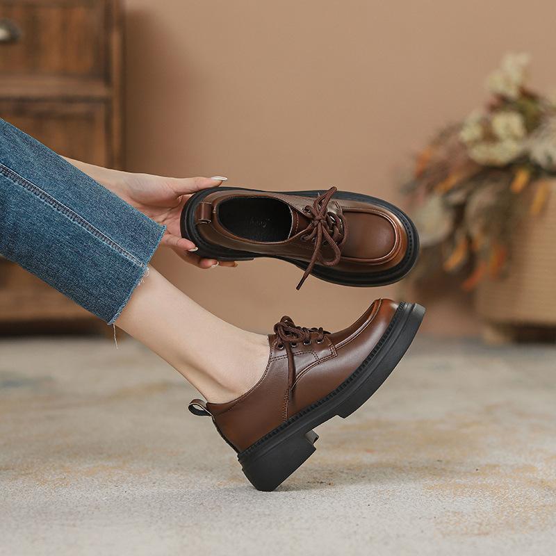 

Черные маленькие кожаные туфли с внутренней высотой 7 см, универсальные маленькие одинарные туфли на шнуровке, полированный коричневый, новые весенне-осенние 39