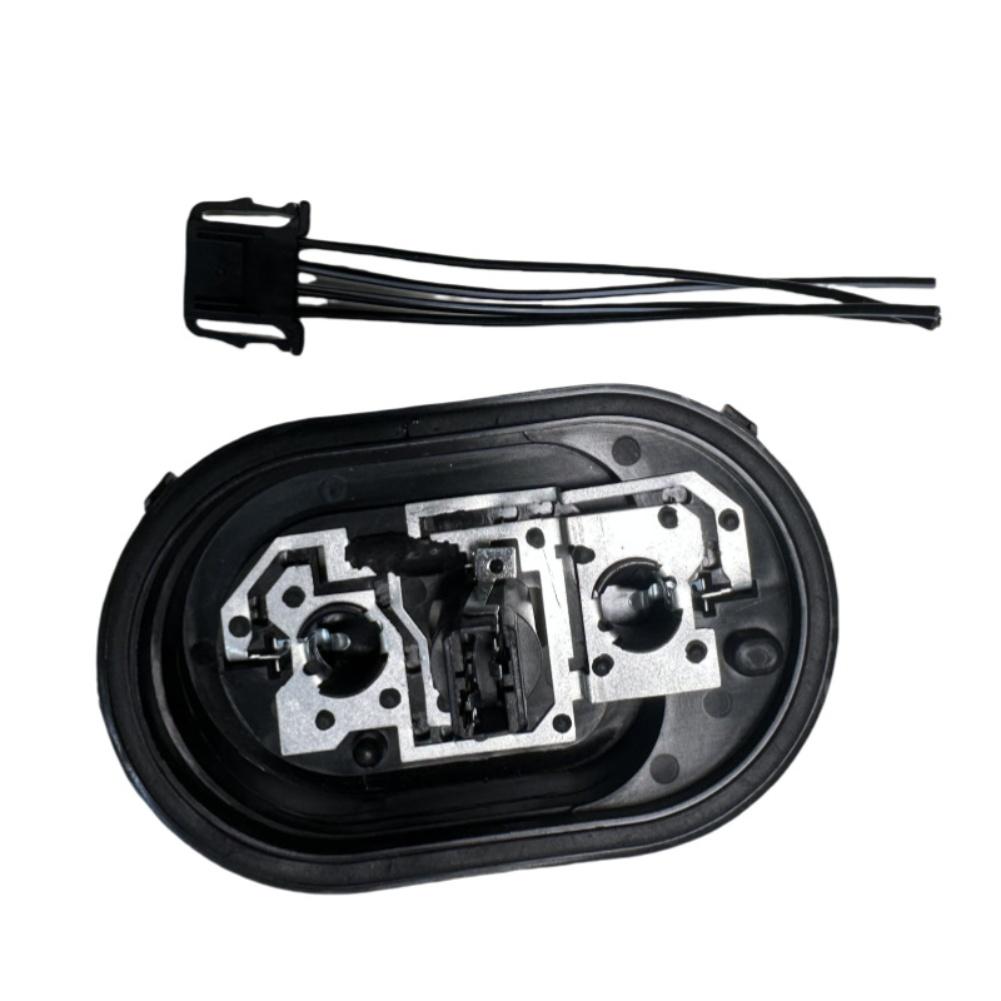 Tail Light Bulb Socket rear pair for For Tiguan 5N 2008 2012 designed to meet OEM 5ND945257 5ND945258 standards