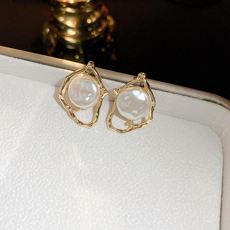 French retro flower butterfly tassel long pearl stud earrings design women s new earrings