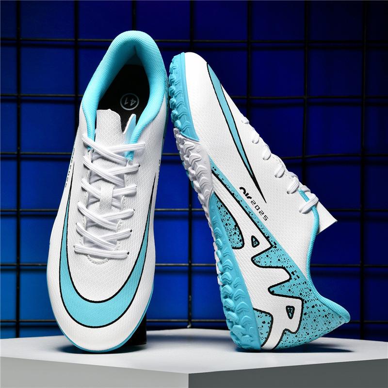 Football Women's High-top Football Shoes Men's Training Broken Nail Shoes Non-slip Sneakers Wear-resistant Professional Long Nails, the Price Is Excel